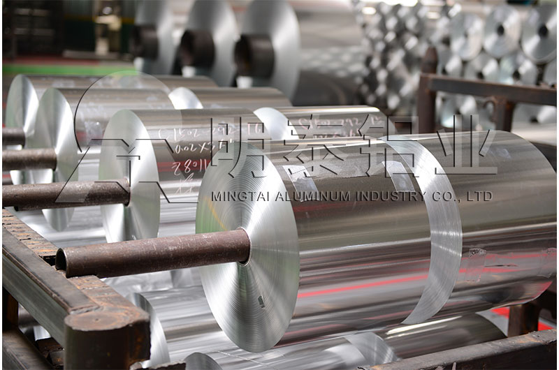 大型鋁箔隔熱汽車罩廠家_1060鋁箔價格多少 大型鋁箔隔熱汽車罩廠家_1060鋁箔價格多少