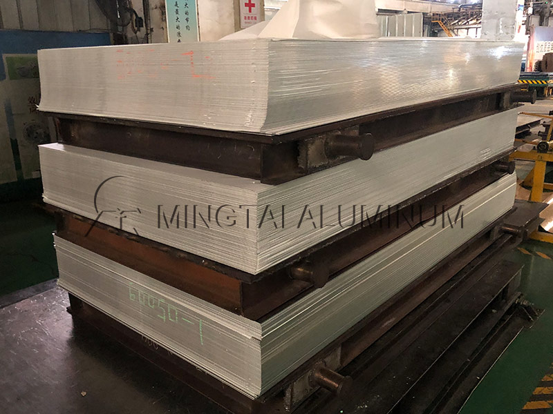 食品模具用鋁板對于中厚鋁板衛生標準有啥要求？